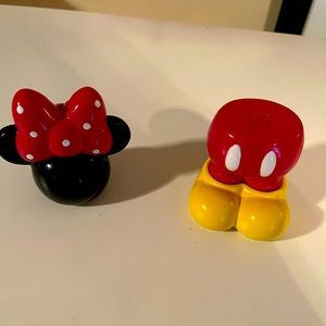 Disney Mickey and Minnie salt and pepper shakers